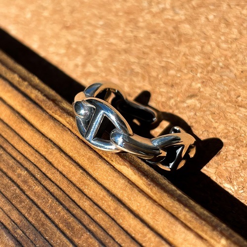 H MARINA CHAIN RING SV 河合大樹さん着用アイテム。 の販売【CHARCOAL*GREEN】公式オンラインストア
