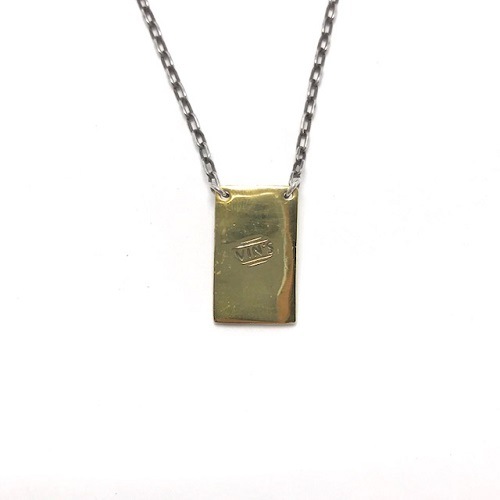 SWITCH NECKLACE