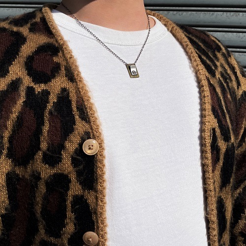 SWITCH NECKLACE