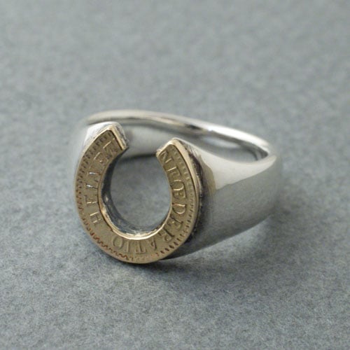 HORSE SHOE RING 18K GOLD