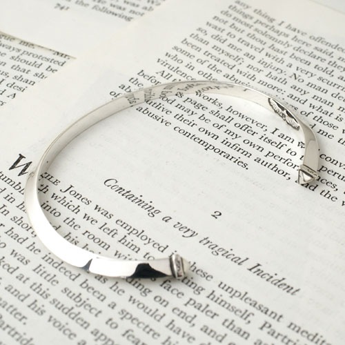 TRIANGLE SILVER BANGLE