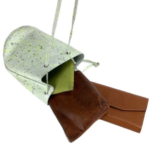 ANNAK���ޥ��������쥶�����奷������2way�Хå�