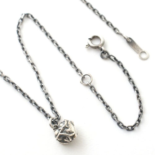 SACRED HEART NECKLACE