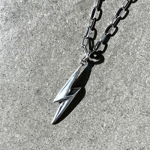 THUNDER NECKLACE 2