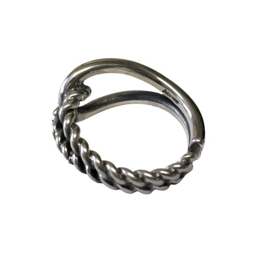 crhug(ϥ) ѥƥࡣATEASE 1/2 ROPE RING.