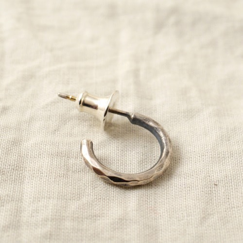 SILVER SIMPLE PIERCE / L