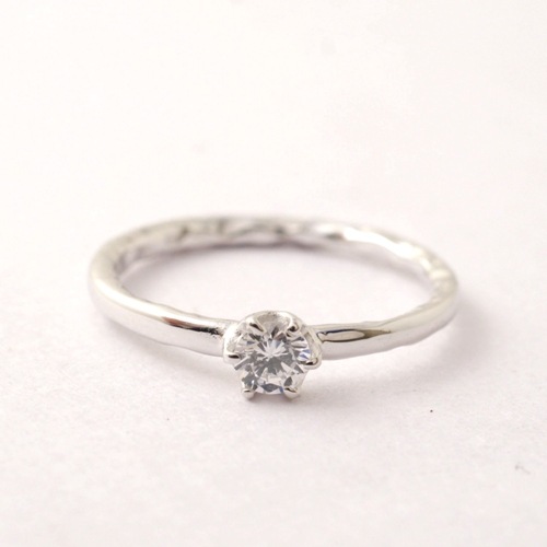 FLAT SLENDER ENGAGEMENT RING-PT900