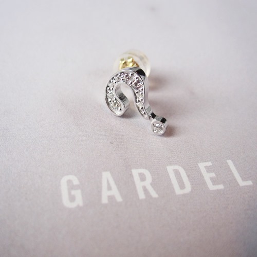 NATURAL QUESTION PIERCE