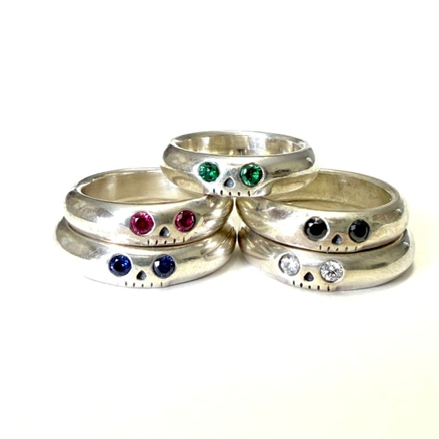 FUNNY SKULL RING/L STONE の販売【CHARCOAL*GREEN】公式オンラインストア