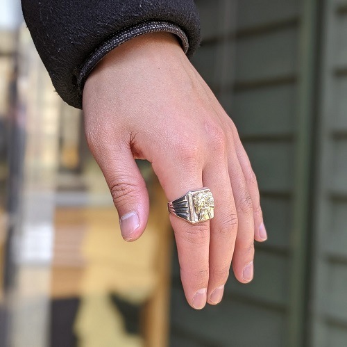 PHARAOHS HORSES RING SQUARE/SILVER��K10