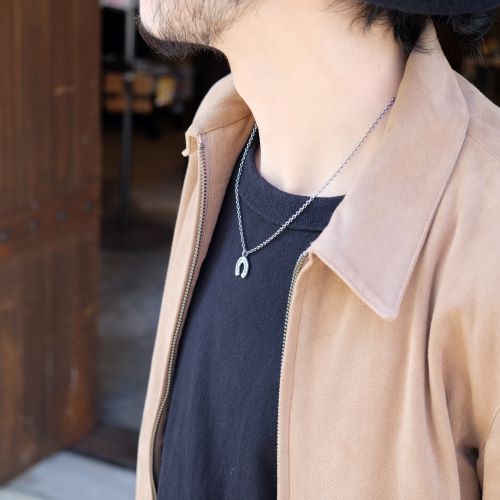 HORSESHOE NECKLACE VINTAGE2