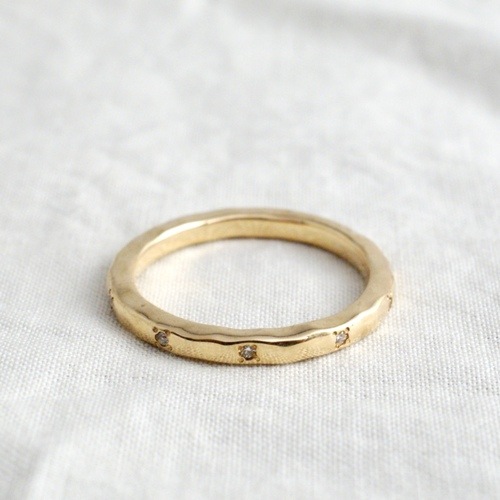 18K TATAKI SWEET 10 DIA RING/S