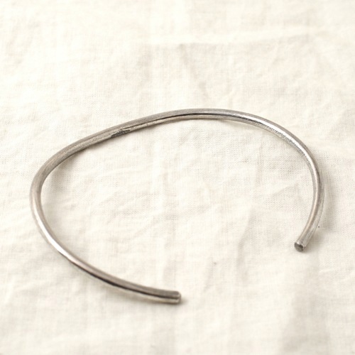 SIMPLE SILVER BRACELET����ƣ�򤵤�����