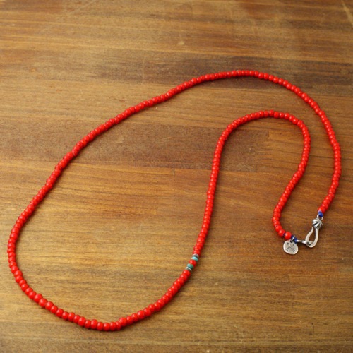 NATIVE BEADS NECKLACE / WH