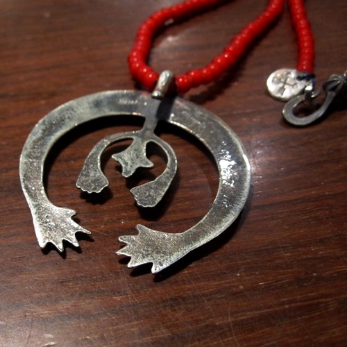 NAJA NATIVE BEADS NECKLACE / WH