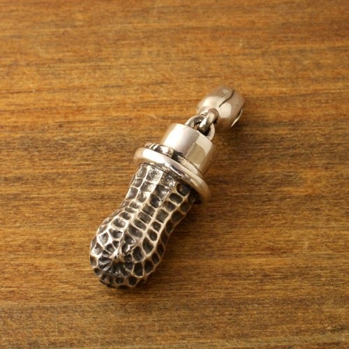 LARGE PEANUTS/Silver