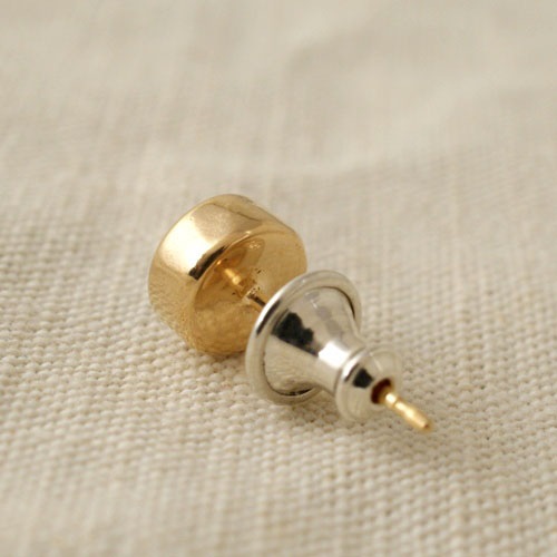 STONE STUDS ROUND PIERCE G