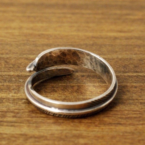 SMALL FEATHER RING����ƣ�򤵤�����