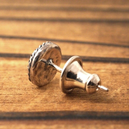 NAVAJO STONE  PIERCE