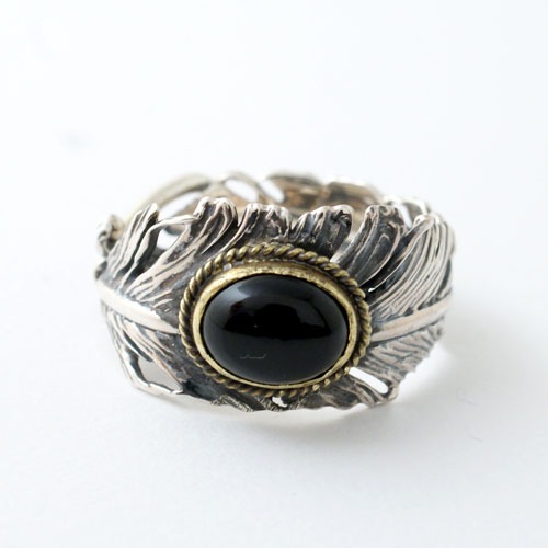 CG Feather Onyx Ring