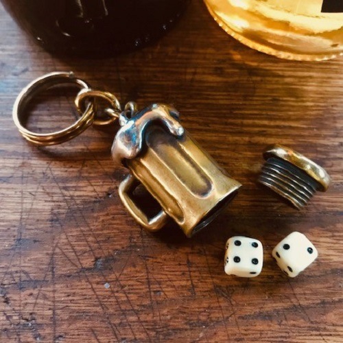 BEER KEYHOLDER