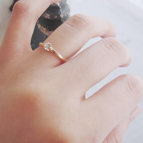 FLAT SLENDER ENGAGEMENT RING-18KYG
