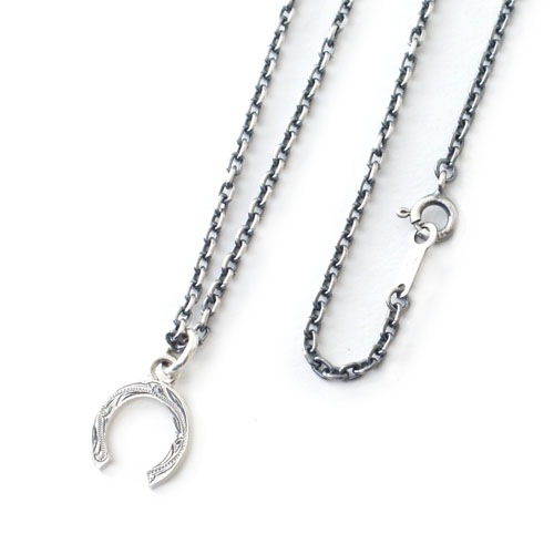 HAWAIIAN JEWELRY HORSESHOE NECKLACE