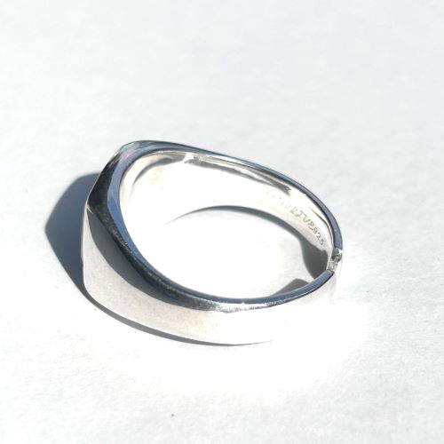 ��JAPAN EXPO THAILAND 2026�٥��Ρ��ޥ���湯�󤵤����ѥ�ǥ롦WHITE BUFFALO RING SIGNET SQUARE SMALL