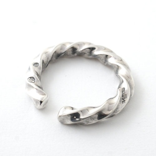 TWIST EAR CUFF (RING)