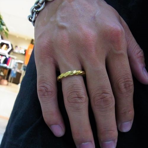 TWIST EAR CUFF (RING)