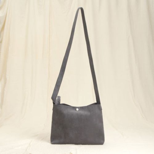 CreedF-2 SHOULDER BAG M FUDGE