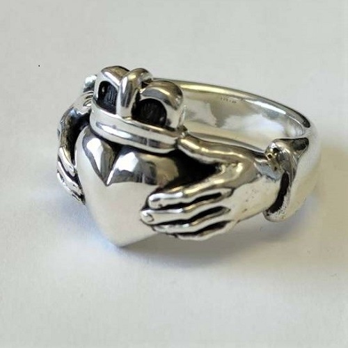 NEXT GEN.CLADDAGH RING