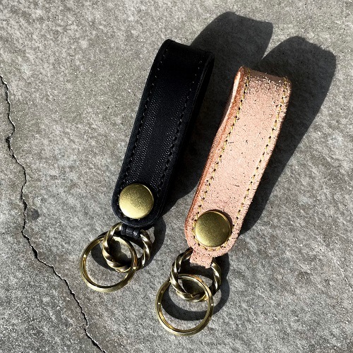 TRUCKER KEYHOLER SPLIT NATURAL.