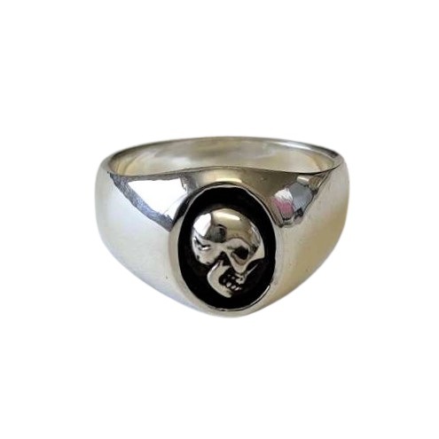 SIGNET RING WITH TINY PROFILE SKULL RING