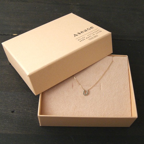 HORSE SHOE SMALL NECKLACE