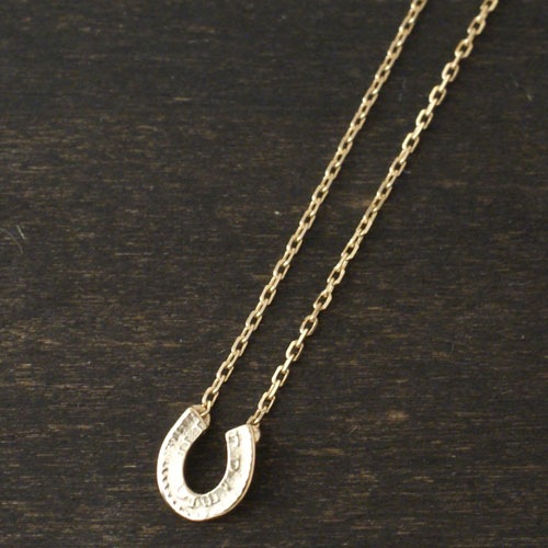 HORSE SHOE SMALL NECKLACE
