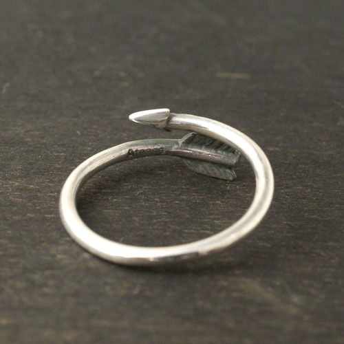 ARROW RING