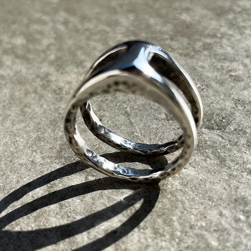 ��ͥ���˷��ʤ������ѥ�ǥ� ARMOR RING-SILVER