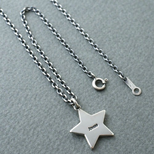 EXTRA LARGE TATAKI STAR NECKLACE
