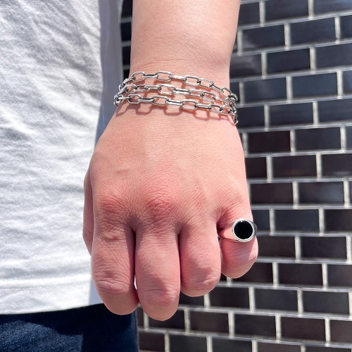 ONYX RING SIGNET FLAT ROUND SMALL