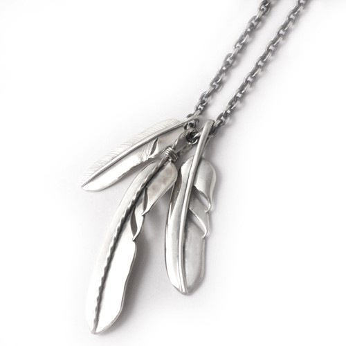 LUXURY THREE FEATHERS NECKLACE
