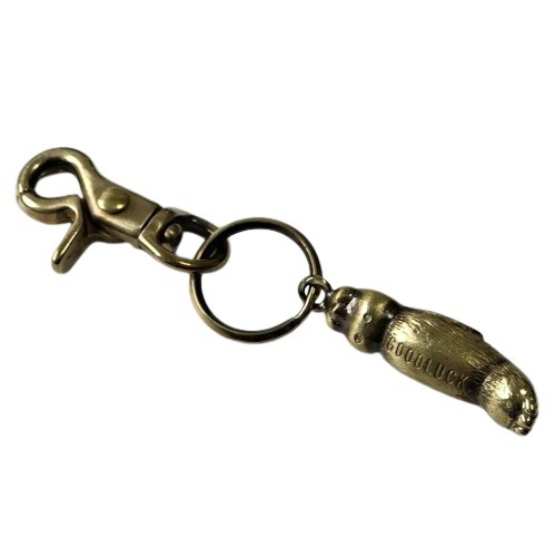 Rabbit foot keyholder2023.