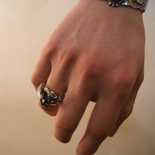 TWOFACE HORSE RING