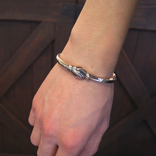 HAND BRACELET