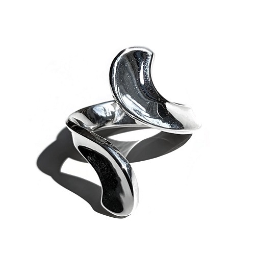 MODERNISM RING