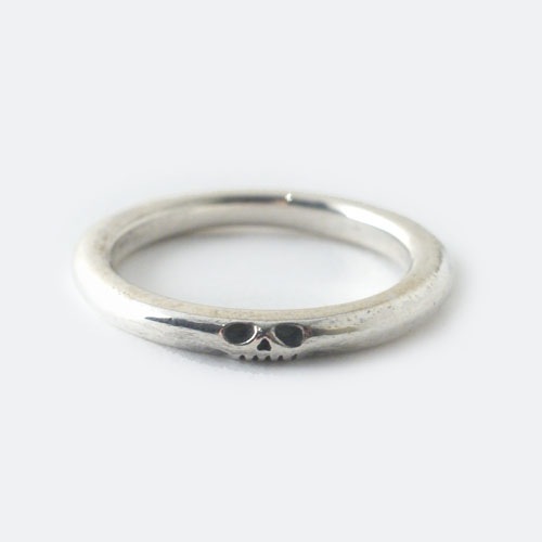 FUNNY SKULL RING