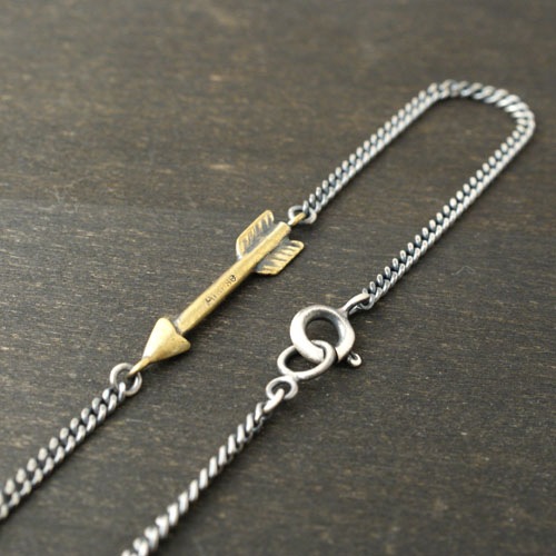 ARROW CHAIN BRACELET