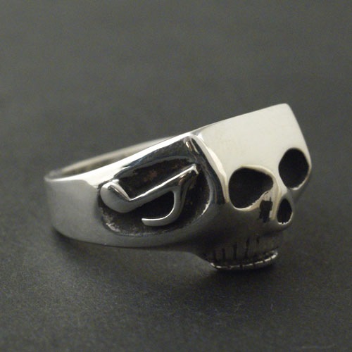 JIM SKULL RING MUSIC NOTE