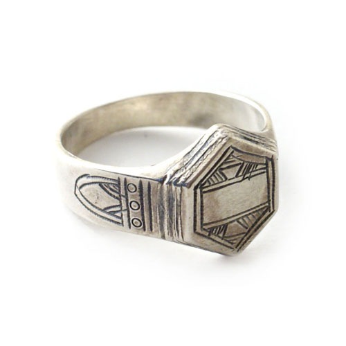 TUAREG SILVER RING HEX