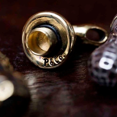 XLARGE PEANUTS/Brass